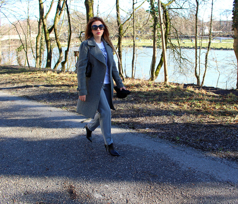 Moments of Fashion, München, Fashion Blog, Saint Laurent boots on Sunday