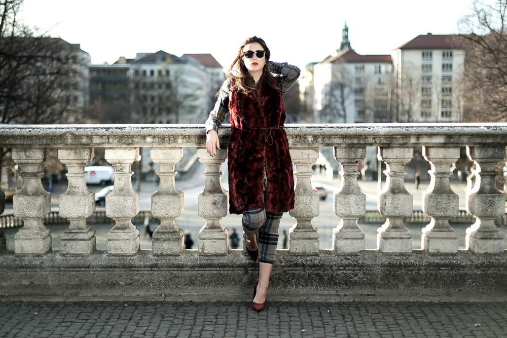 Moments of Fashion, München, Fashion Blog, 50 shades of red